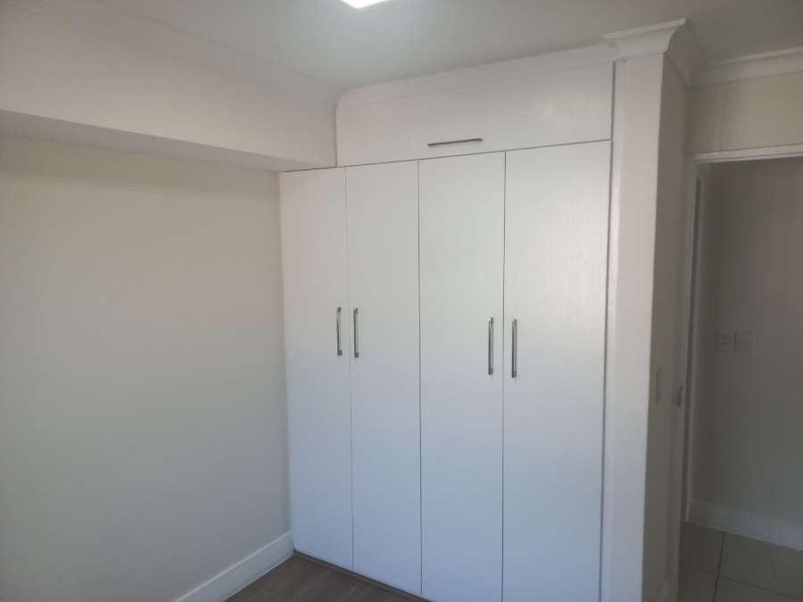 To Let 2 Bedroom Property for Rent in Zonnebloem Western Cape